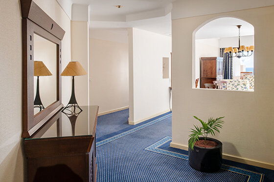 chamber suite cama hotel grand teguise playa