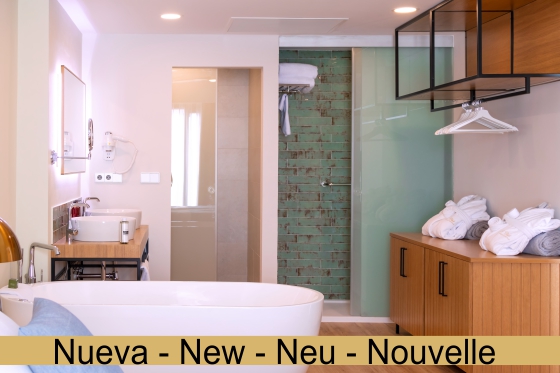 Suite Club Teguise Saloon  hotel grand teguise playa