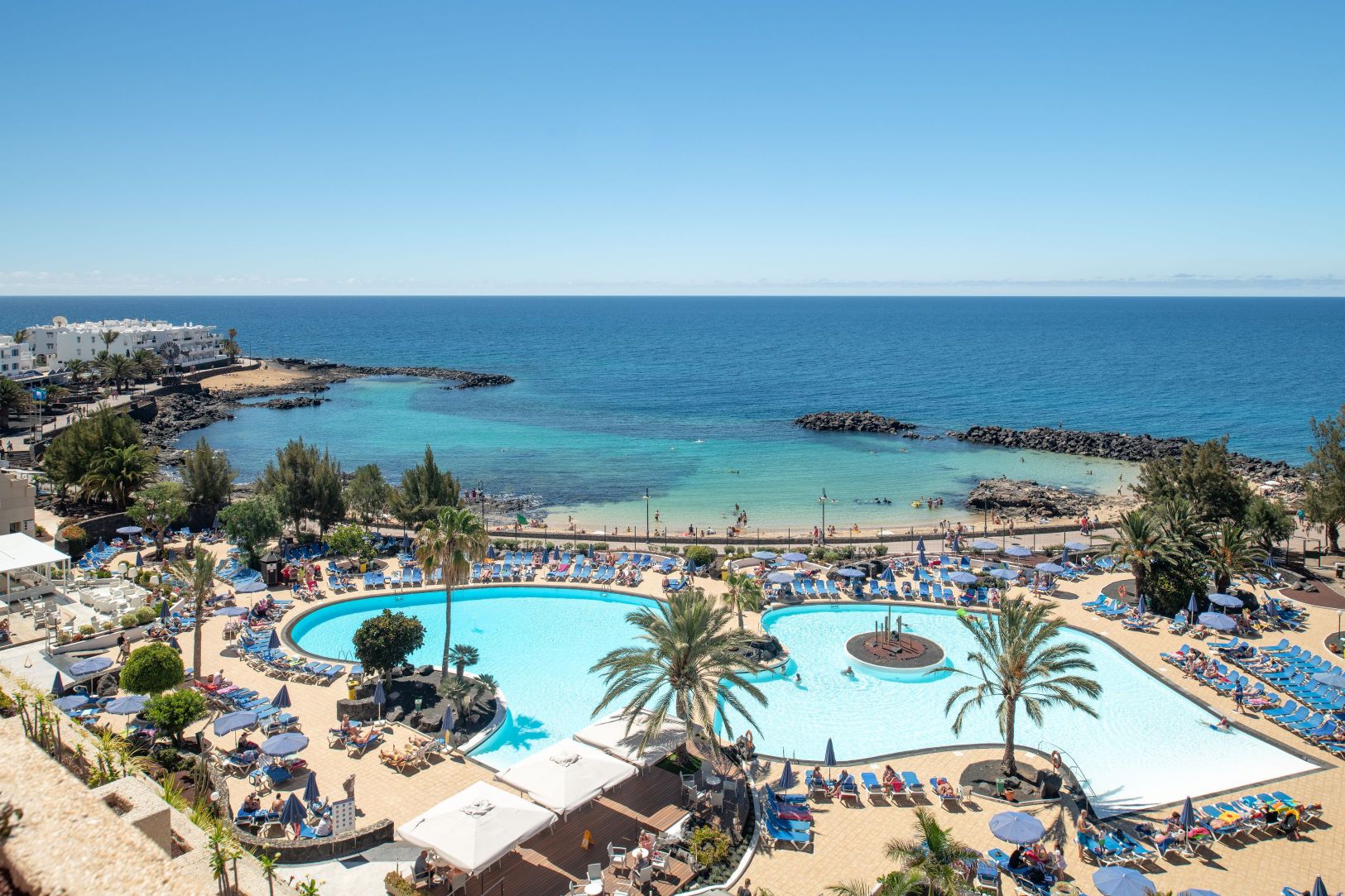 vues piscine plage grand teguise vues piscine plage grand teguise